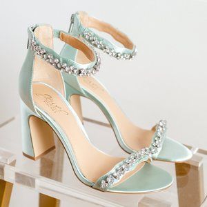 Badgley Mischka Jewel Seafoam Satin Odessa Block Heels Women's 8 Evening Sandal